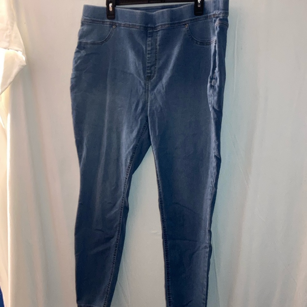 Terra & Skye Jeans